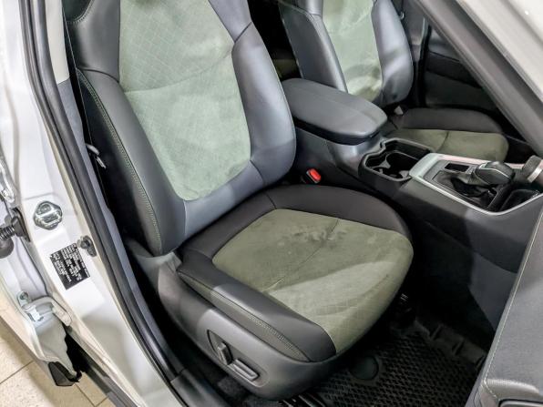 Toyota RAV4 V (XA50) с пробегом 2025 года, цена 4 190 000 рублей, 3933 км, внедорожник, Автокод Объявления