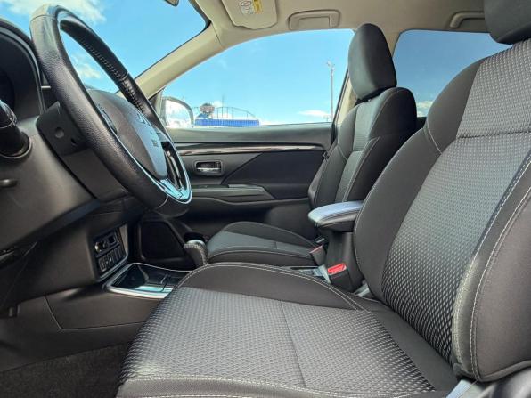 Mitsubishi Outlander III Рестайлинг 3 с пробегом 2021 года, цена 2 300 000 рублей, 165000 км, внедорожник, Автокод Объявления