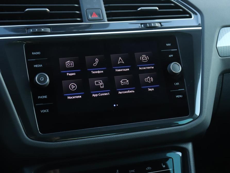 Volkswagen Tiguan II Рестайлинг Москва  - изображение 17