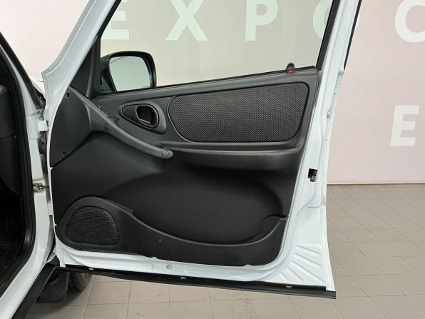 Lada (ВАЗ) Niva Travel I с пробегом 2024 года, цена 1 149 000 рублей, 42825 км, внедорожник, Автокод Объявления