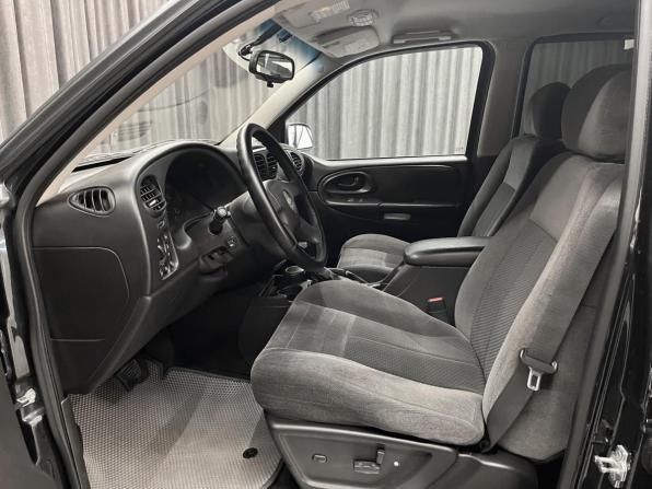 Chevrolet TrailBlazer I Рестайлинг с пробегом 2008 года, цена 1 099 000 рублей, 200000 км, внедорожник, Автокод Объявления