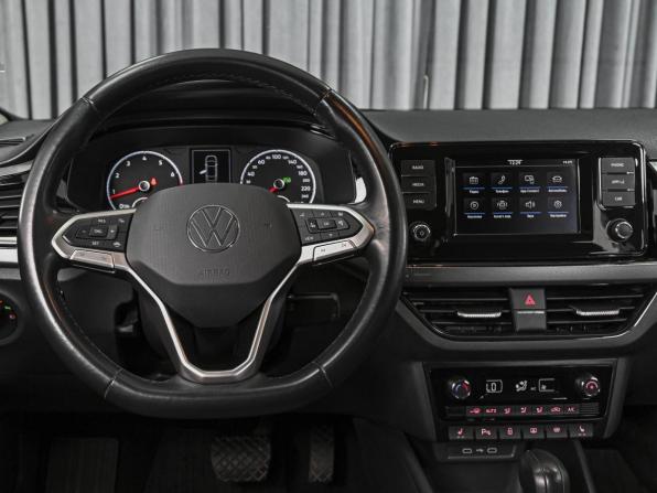 Volkswagen Polo VI с пробегом 2021 года, цена 1 965 000 рублей, 28747 км, лифтбек, Автокод Объявления