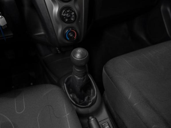 Toyota Yaris II Рестайлинг с пробегом 2009 года, цена 760 000 рублей, 159592 км, хэтчбек, Автокод Объявления