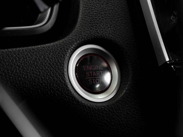 Honda CR-V V с пробегом 2017 года, цена 2 749 000 рублей, 102890 км, внедорожник, Автокод Объявления