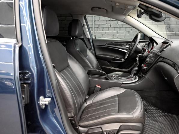 Opel Insignia I с пробегом 2011 года, цена 980 000 рублей, 170931 км, седан, Автокод Объявления