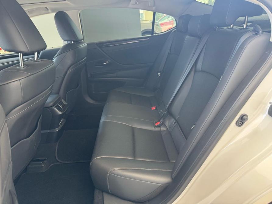 Lexus ES VII Екатеринбург  - изображение 9