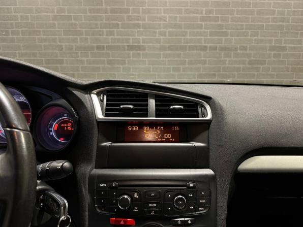 Citroen C4 II с пробегом 2013 года, цена 1 010 000 рублей, 31795 км, седан, Автокод Объявления