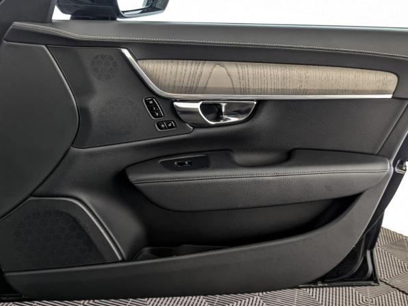 Volvo S90 II Рестайлинг с пробегом 2021 года, цена 2 890 000 рублей, 167012 км, седан, Автокод Объявления