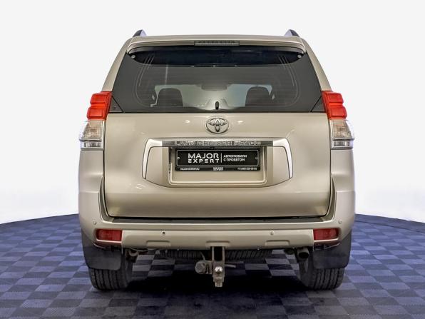 Toyota Land Cruiser Prado 150 Series с пробегом 2012 года, цена 2 700 000 рублей, 283219 км, внедорожник, Автокод Объявления