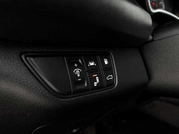 Genesis G70 I с пробегом 2018 года, цена 2 350 000 рублей, 57790 км, седан, Автокод Объявления