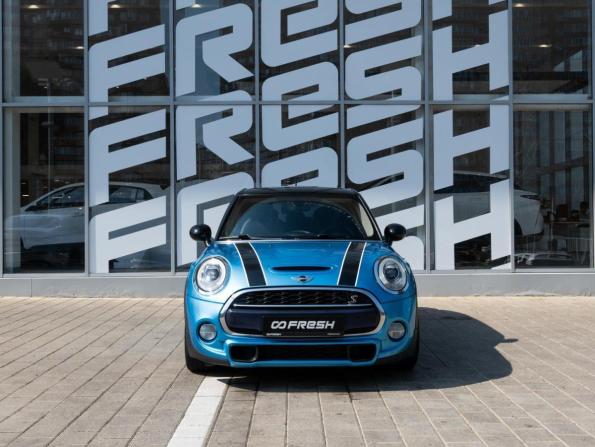 Mini Hatch III (F55/F56) с пробегом 2017 года, цена 1 960 000 рублей, 160231 км, хэтчбек, Автокод Объявления