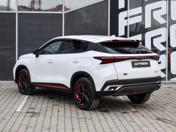 Omoda C5 I с пробегом 2024 года, цена 2 269 000 рублей, 9782 км, внедорожник, Автокод Объявления