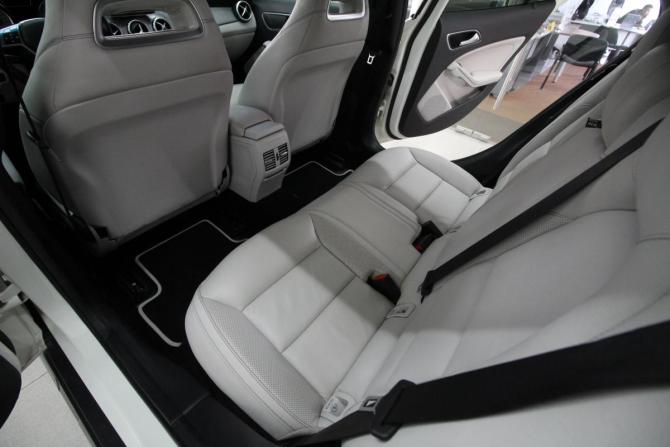 Mercedes-Benz GLA I (X156) с пробегом 2014 года, цена 1 950 000 рублей, 104919 км, внедорожник, Автокод Объявления