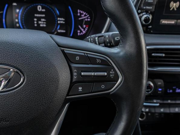Hyundai Santa Fe IV с пробегом 2019 года, цена 2 898 000 рублей, 92766 км, внедорожник, Автокод Объявления