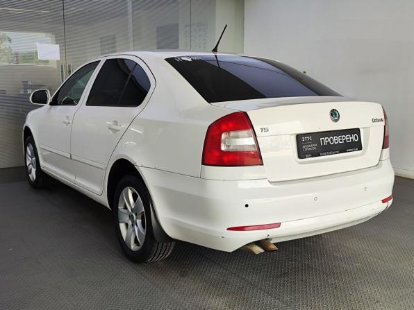Skoda Octavia II (A5) Рестайлинг с пробегом 2011 года, цена 720 000 рублей, 272116 км, лифтбек, Автокод Объявления