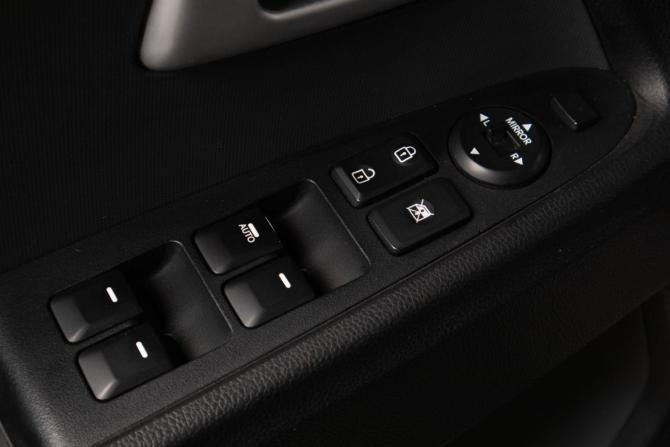Kia Sportage III с пробегом 2012 года, цена 1 589 000 рублей, 290000 км, внедорожник, Автокод Объявления