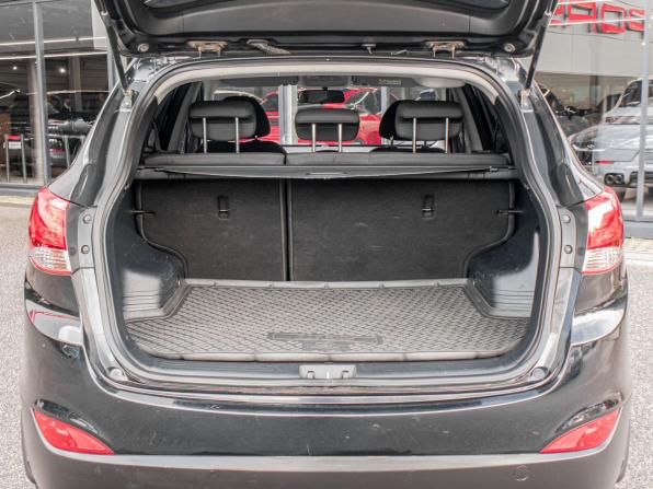 Hyundai ix35 I Рестайлинг с пробегом 2013 года, цена 887 000 рублей, 247104 км, внедорожник, Автокод Объявления