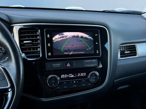 Mitsubishi Outlander III Рестайлинг 2 с пробегом 2018 года, цена 1 819 600 рублей, 152066 км, внедорожник, Автокод Объявления