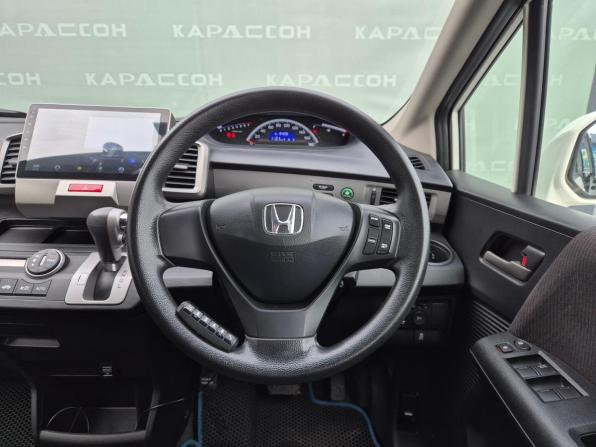 Honda Freed I Рестайлинг с пробегом 2011 года, цена 1 050 000 рублей, 154205 км, компактвэн, Автокод Объявления