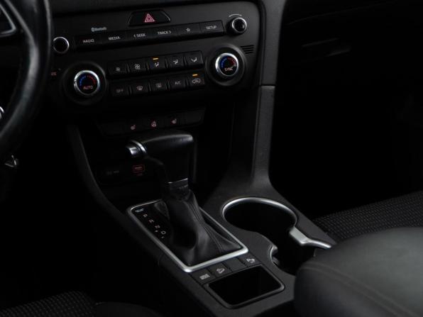 Kia Sportage IV Рестайлинг с пробегом 2021 года, цена 2 149 046 рублей, 119272 км, внедорожник, Автокод Объявления