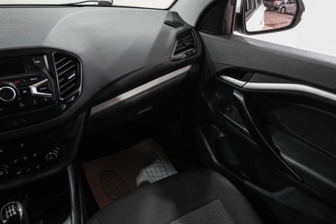 Lada (ВАЗ) Vesta I с пробегом 2017 года, цена 899 000 рублей, 106121 км, седан, Автокод Объявления