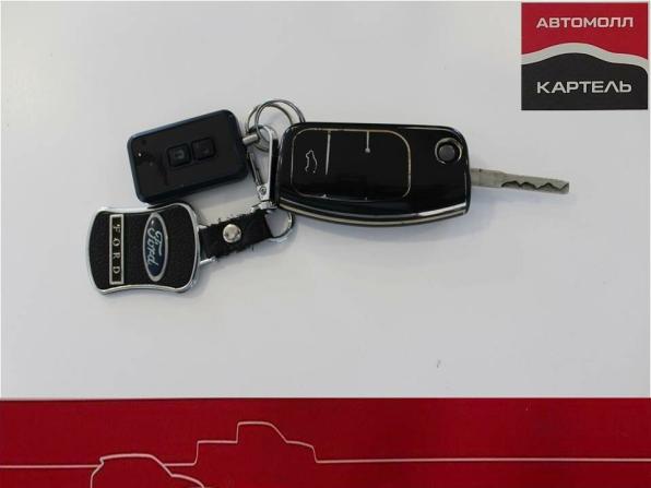 Ford Focus II Рестайлинг с пробегом 2010 года, цена 550 000 рублей, 325932 км, седан, Автокод Объявления