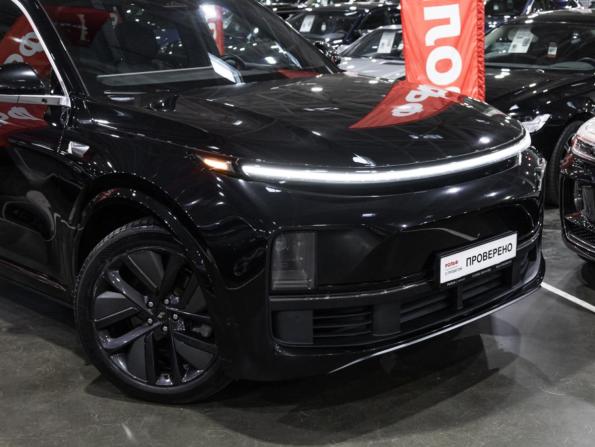 Li Auto (Lixiang) L9 I с пробегом 2023 года, цена 5 749 000 рублей, 68400 км, внедорожник, Автокод Объявления