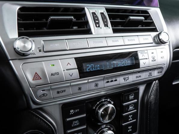 Toyota Land Cruiser Prado 150 Series с пробегом 2011 года, цена 3 500 000 рублей, 285604 км, внедорожник, Автокод Объявления