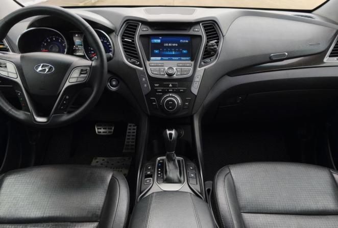 Hyundai Santa Fe III с пробегом 2013 года, цена 1 990 000 рублей, 220860 км, внедорожник, Автокод Объявления