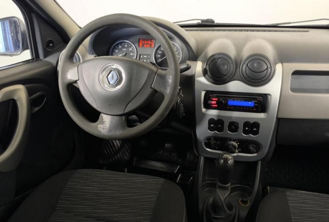 Renault Logan I Рестайлинг с пробегом 2010 года, цена 355 000 рублей, 215476 км, седан, Автокод Объявления
