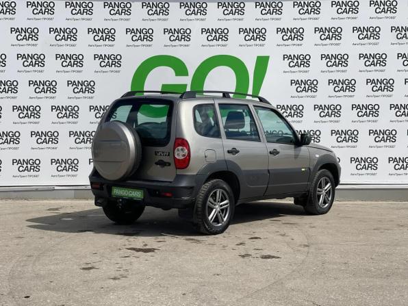 Chevrolet Niva I Рестайлинг с пробегом 2016 года, цена 735 000 рублей, 84000 км, внедорожник, Автокод Объявления
