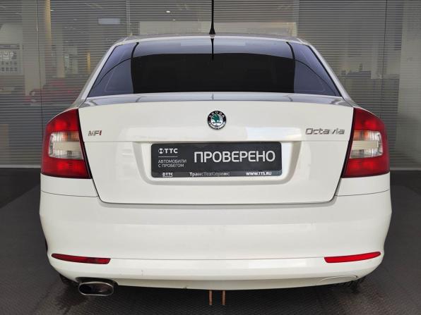 Skoda Octavia II (A5) Рестайлинг с пробегом 2012 года, цена 749 000 рублей, 199000 км, лифтбек, Автокод Объявления