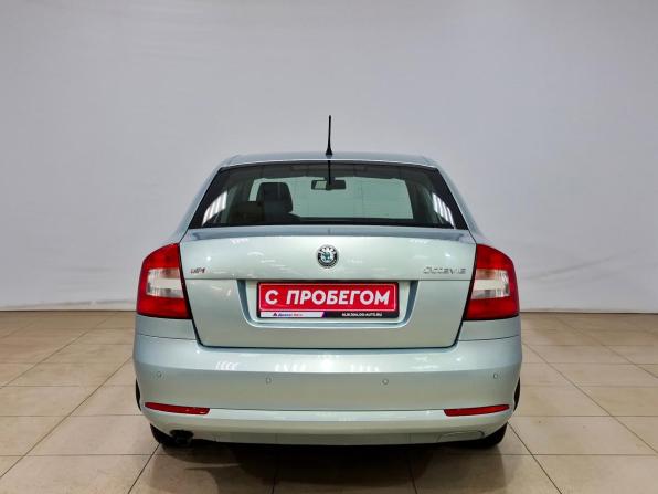 Skoda Octavia II (A5) Рестайлинг с пробегом 2013 года, цена 960 000 рублей, 82781 км, лифтбек, Автокод Объявления