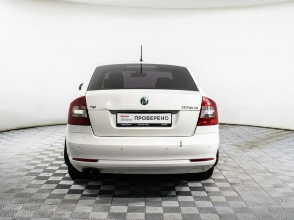 Skoda Octavia II (A5) Рестайлинг с пробегом 2012 года, цена 820 000 рублей, 179306 км, лифтбек, Автокод Объявления