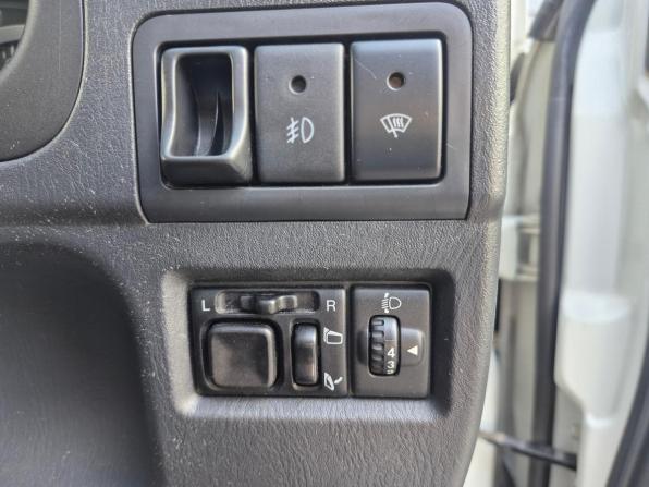 Suzuki Jimny III Рестайлинг 2 с пробегом 2014 года, цена 1 430 000 рублей, 113983 км, внедорожник, Автокод Объявления
