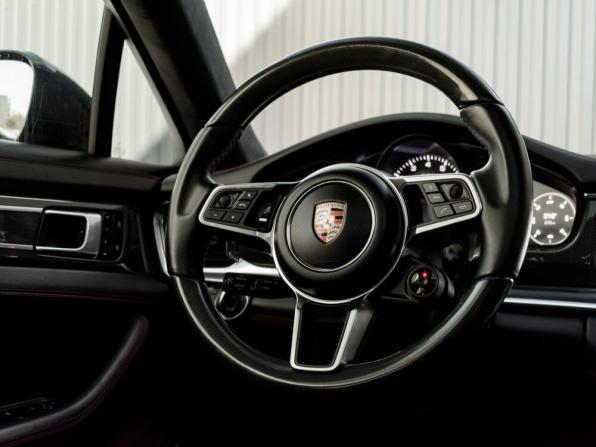 Porsche Panamera II с пробегом 2019 года, цена 8 730 000 рублей, 87118 км, лифтбек, Автокод Объявления
