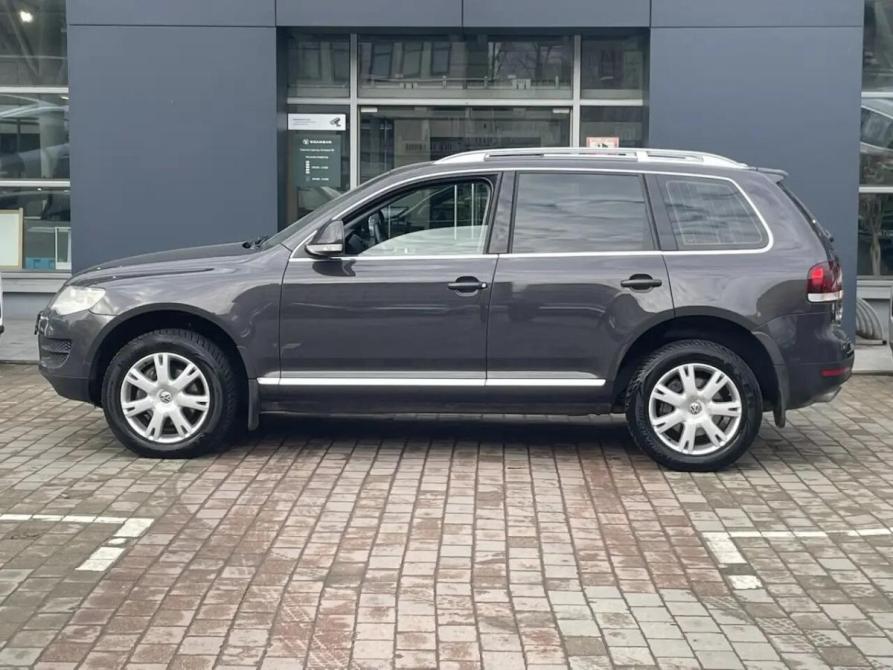 Volkswagen Touareg I Рестайлинг Москва  - изображение 2