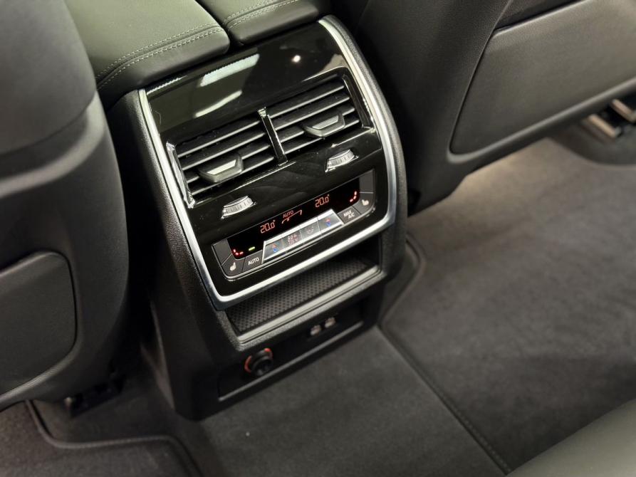 BMW X7 I (G07) Рестайлинг Санкт-Петербург  - изображение 27