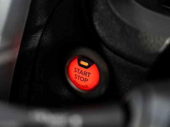 Nissan Note II Рестайлинг с пробегом 2018 года, цена 870 500 рублей, 90412 км, хэтчбек, Автокод Объявления