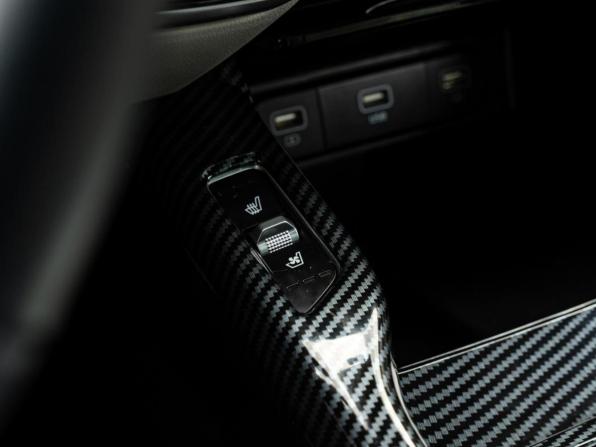 Kia Sorento IV с пробегом 2021 года, цена 4 849 000 рублей, 67291 км, внедорожник, Автокод Объявления