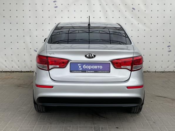 Kia Rio III Рестайлинг с пробегом 2015 года, цена 1 070 000 рублей, 155087 км, седан, Автокод Объявления