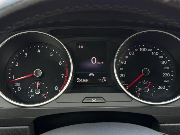 Volkswagen Tiguan II с пробегом 2019 года, цена 1 820 000 рублей, 207260 км, внедорожник, Автокод Объявления