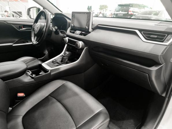 Toyota RAV4 V (XA50) с пробегом 2021 года, цена 3 250 000 рублей, 178910 км, внедорожник, Автокод Объявления