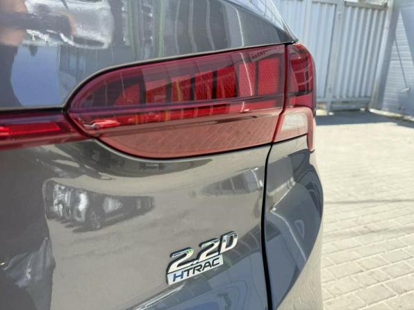 Hyundai Santa Fe IV Рестайлинг с пробегом 2021 года, цена 3 399 000 рублей, 110800 км, внедорожник, Автокод Объявления