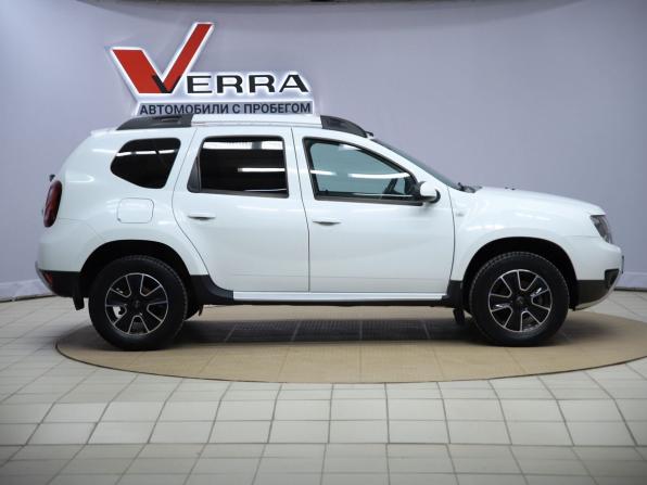 Renault Duster I Рестайлинг с пробегом 2017 года, цена 1 370 000 рублей, 170292 км, внедорожник, Автокод Объявления