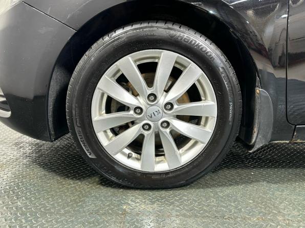 Kia Cerato III с пробегом 2014 года, цена 1 050 000 рублей, 218000 км, седан, Автокод Объявления