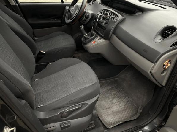 Renault Scenic II Рестайлинг с пробегом 2007 года, цена 435 000 рублей, 233000 км, минивэн, Автокод Объявления