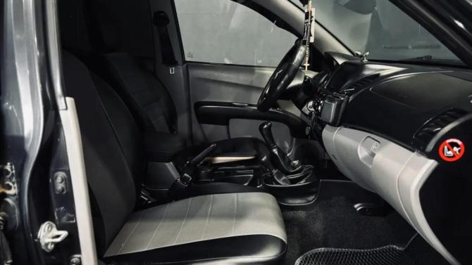 Mitsubishi L200 IV с пробегом 2010 года, цена 1 300 000 рублей, 200000 км, пикап, Автокод Объявления