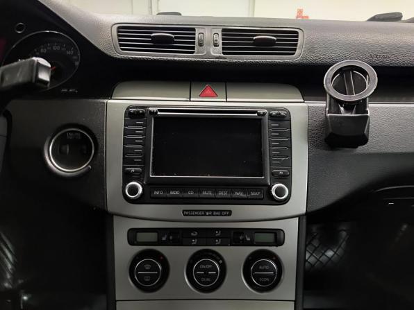 Volkswagen Passat B6 с пробегом 2006 года, цена 429 000 рублей, 201617 км, универсал, Автокод Объявления