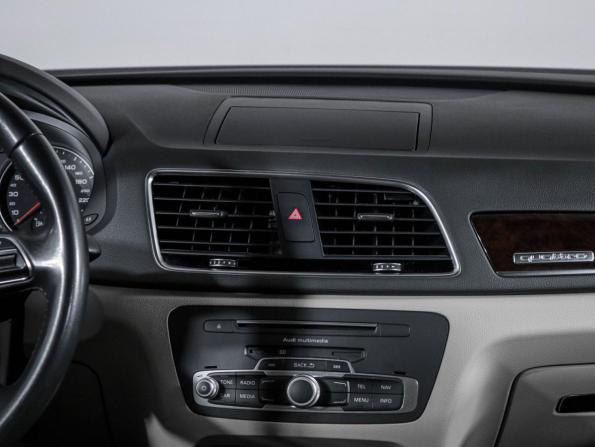 Audi Q3 I (8U) Рестайлинг с пробегом 2015 года, цена 2 435 000 рублей, 65900 км, внедорожник, Автокод Объявления